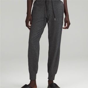 Lululemon Ready to Rulu Heathered Gray - Size 4
